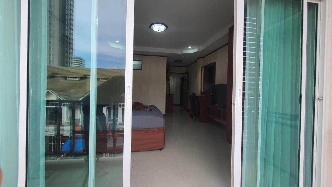 Shiba Guesthouse Pattaya Zewnętrze zdjęcie